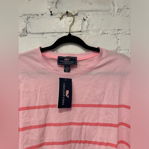 NWT - Vineyard Vines Top Pink Striped Deluxe Tee Knit Casual Shirt Size XL - Picture 4 of 5